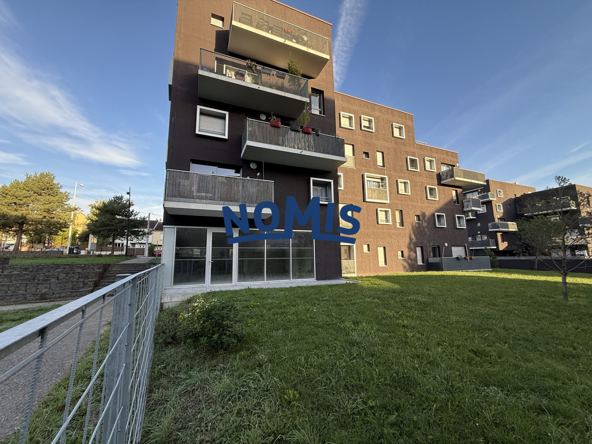 Local commercial 157 m² Nantes – bld du Massacre