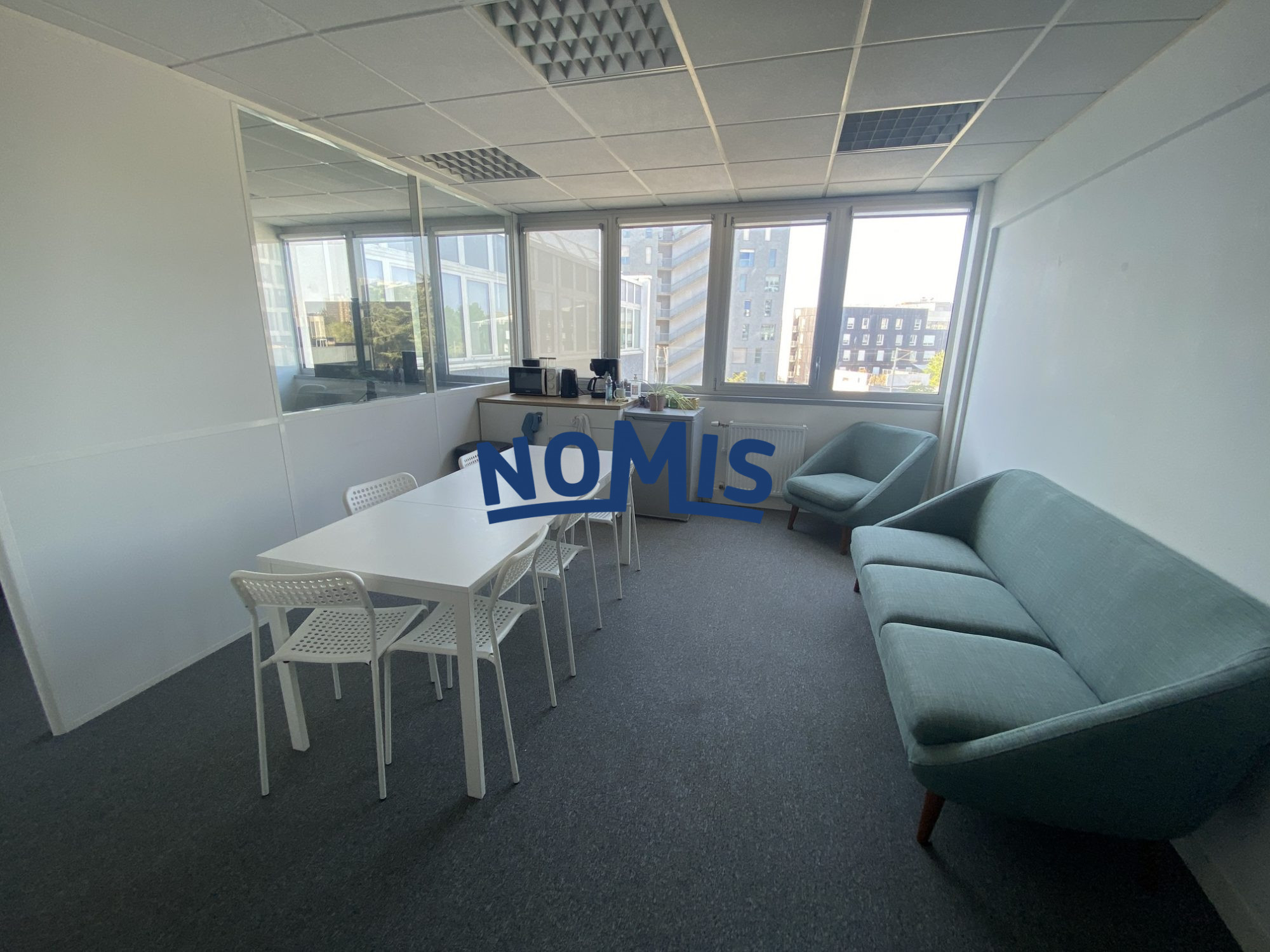 À LOUER – BUREAUX D&rsquo;ENVIRON 65 M² – ÎLE DE NANTES